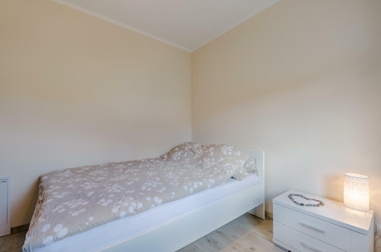 Nadmorskie Zacisze Debina  Extérieur photo